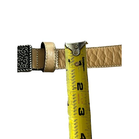 Century Canada 2821 Men's Brown Black Leather Belt Size S Floral Embossed Buckle - Picture 7 of 7